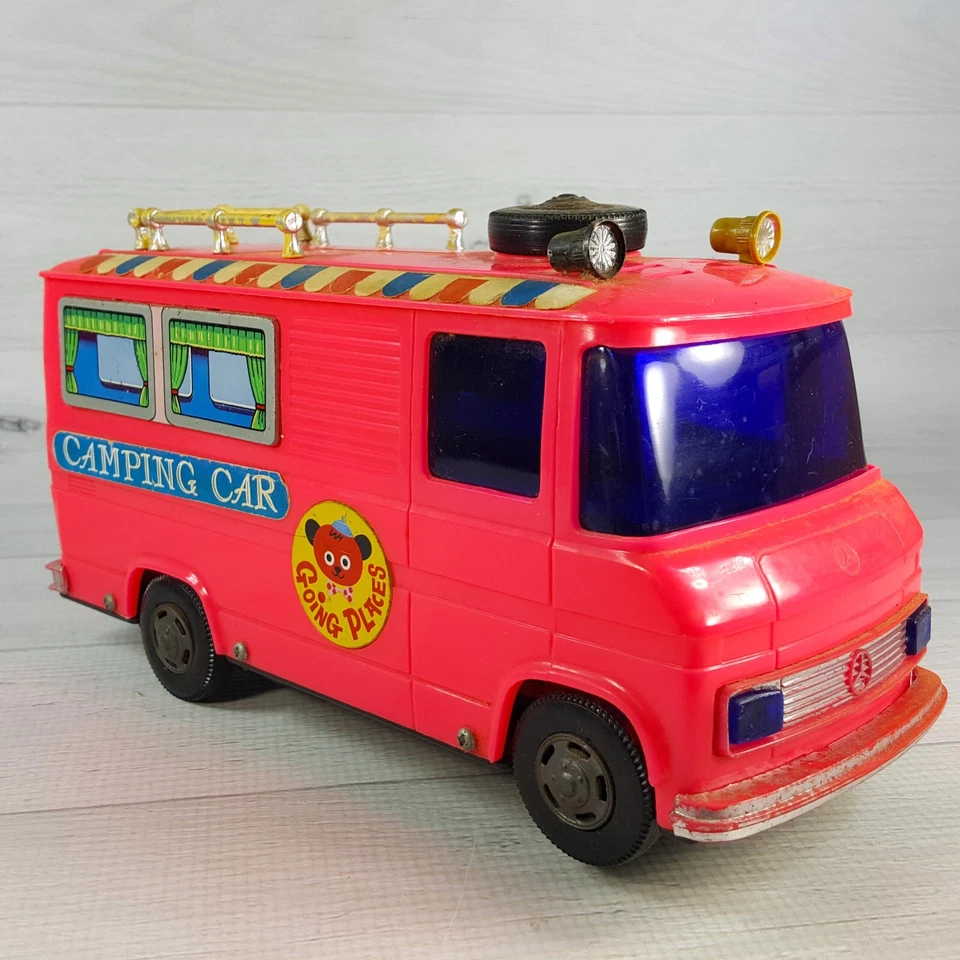 Casa rodante vintage Going Places camping coche rosa 9" plástico a batería Japón Foto 3 de 4