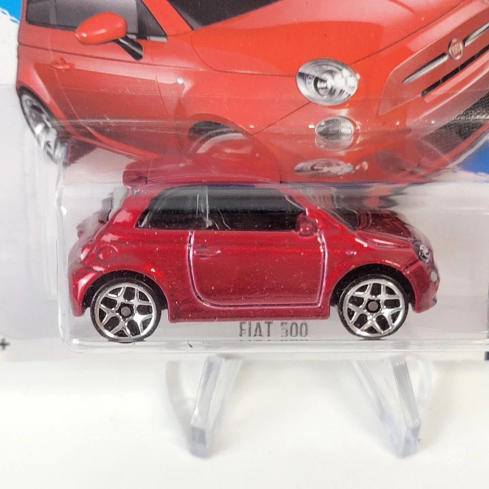 Fiat 500 HW City 25/250 2014 Hot Wheels (A10) Foto 2 de 3