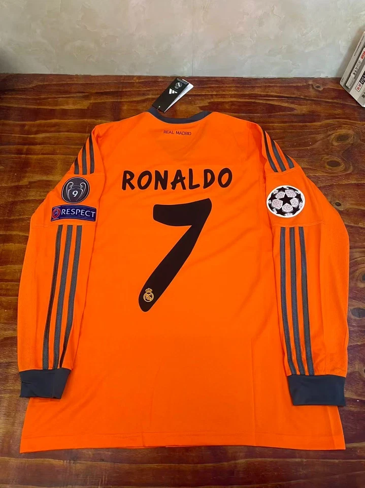 Camiseta de fútbol Real Madrid 2013-14 tercera manga larga RONALDO #7 Adidas para hombre talla M” Foto 2 de 2