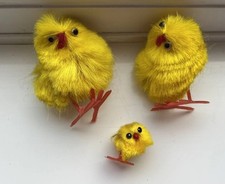 3 Little Easter Chicks Cute Family Yellow Display Figures Easter Decorations NEW