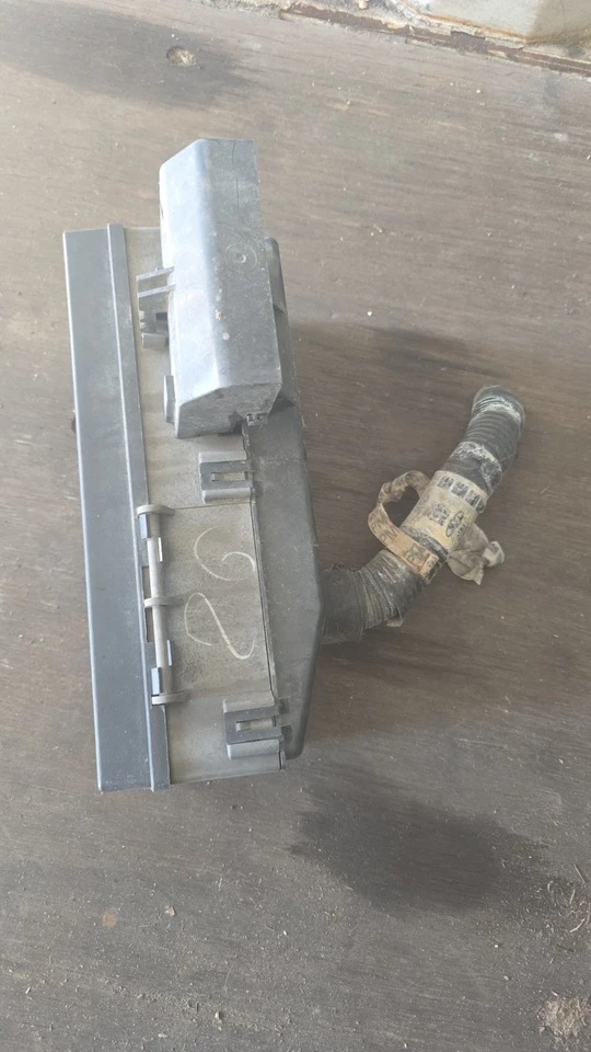 Коробка предохранителей двигателя 1999 Ford Ranger 3,0 л в сборе проверенная оригинальная - Изображение 2 из 4