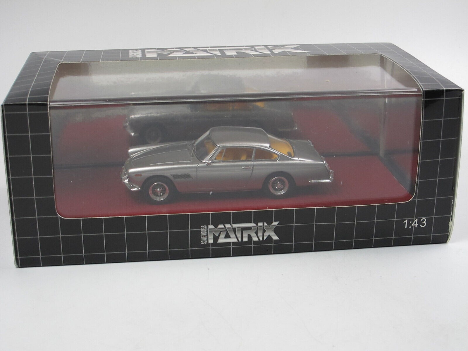 Ferrari 250 GTE 2+2 Coupe Pininfarina 1960 miniature 1:43 Matrix MX40604-161