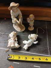 Figurines Random Lot