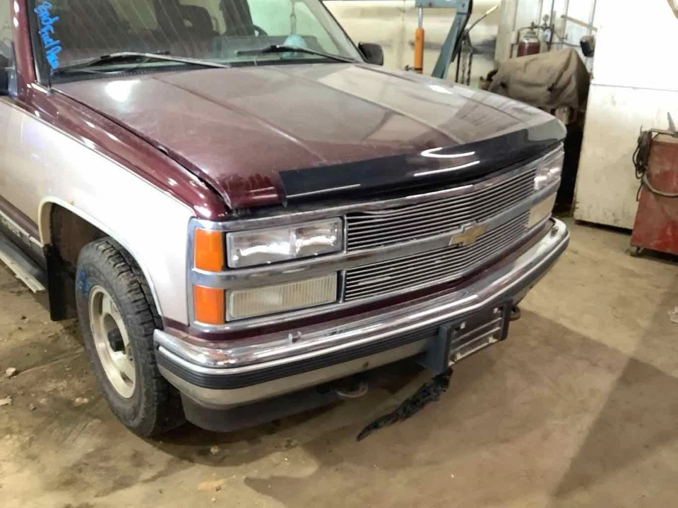 Used Engine Complete Assembly fits: 1992 Chevrolet Suburban 1500 8-350 5.7L VIN - Image 2 of 4