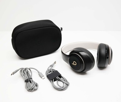 Beats Studio Pro Wireless Over-the-Ear Headphones MC2N4LL/A Black