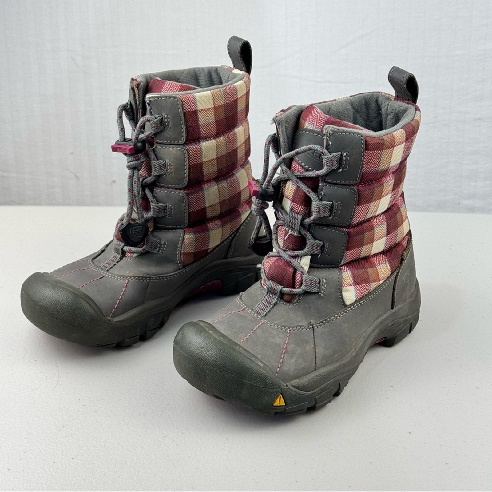 Stivali Keen Loveland impermeabili bambini rosa a quadri grigi 200 g isolati taglia 1 EUR 33