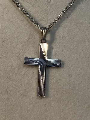 Vtg Signed LAMODE Sterling Silver 925 Cross Pendant Chain Necklace
