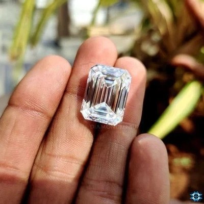Natural D Color 2 CT Emerald Cut Lab-Grown Loose CVD Diamond VVS1 Certified