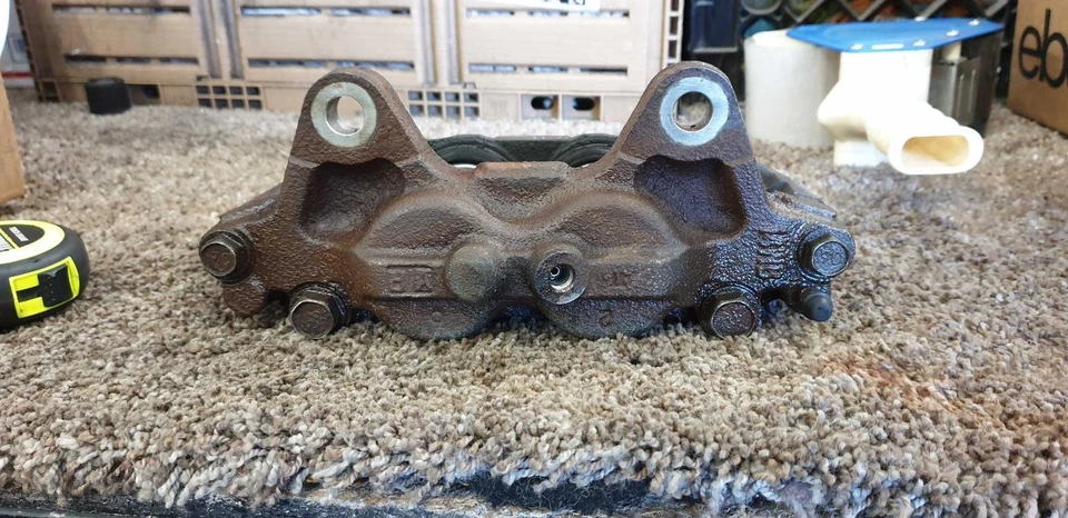 Pinza de freno delantera derecha 17 18 19 20 21 22 23 Lexus GX460 --31K-- Foto 4 de 4