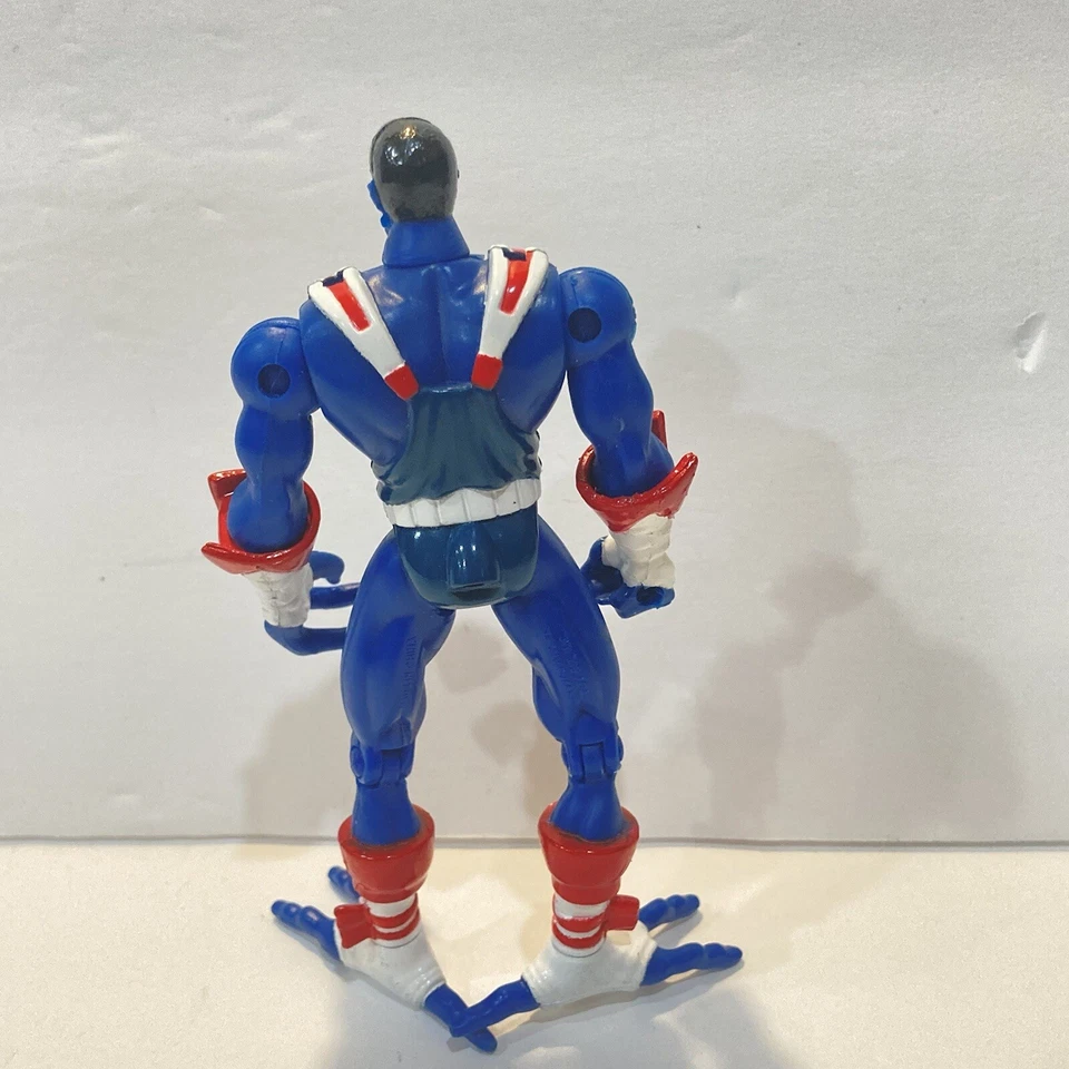 Figura de acción ToyBiz Marvel X-Men 1997 Nightcrawler 6" Foto 2 de 3