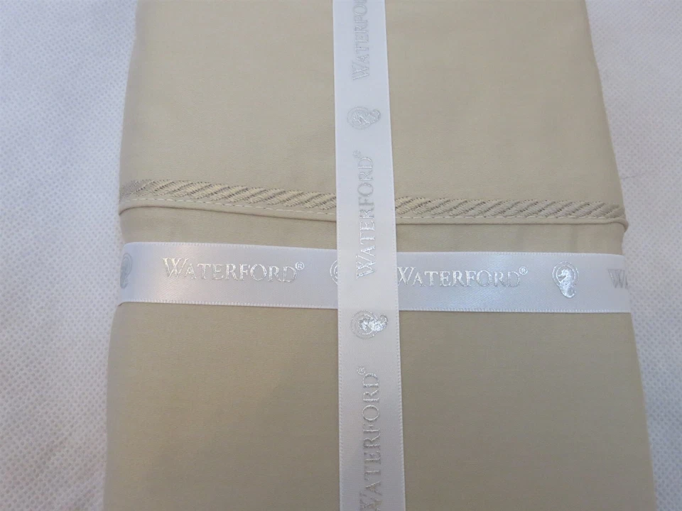 Juego de fundas de almohada estándar Waterford Portuna color topo Foto 3 de 4