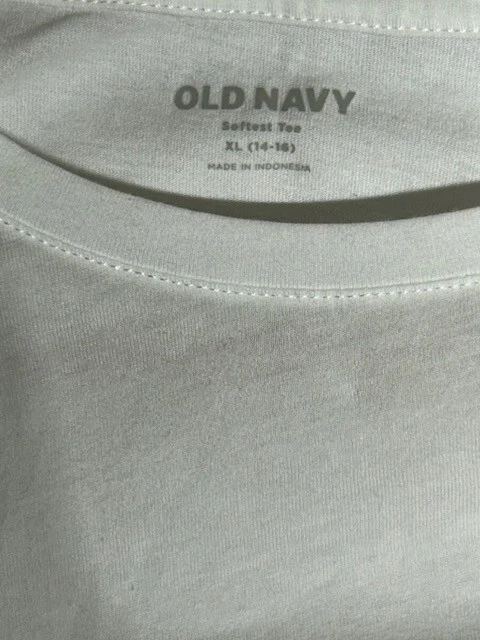 Old Navy Lot of 2 Girls Short Sleeve Softest T-Shirt XL 14-16 Plus Black & White - Image 4 of 4