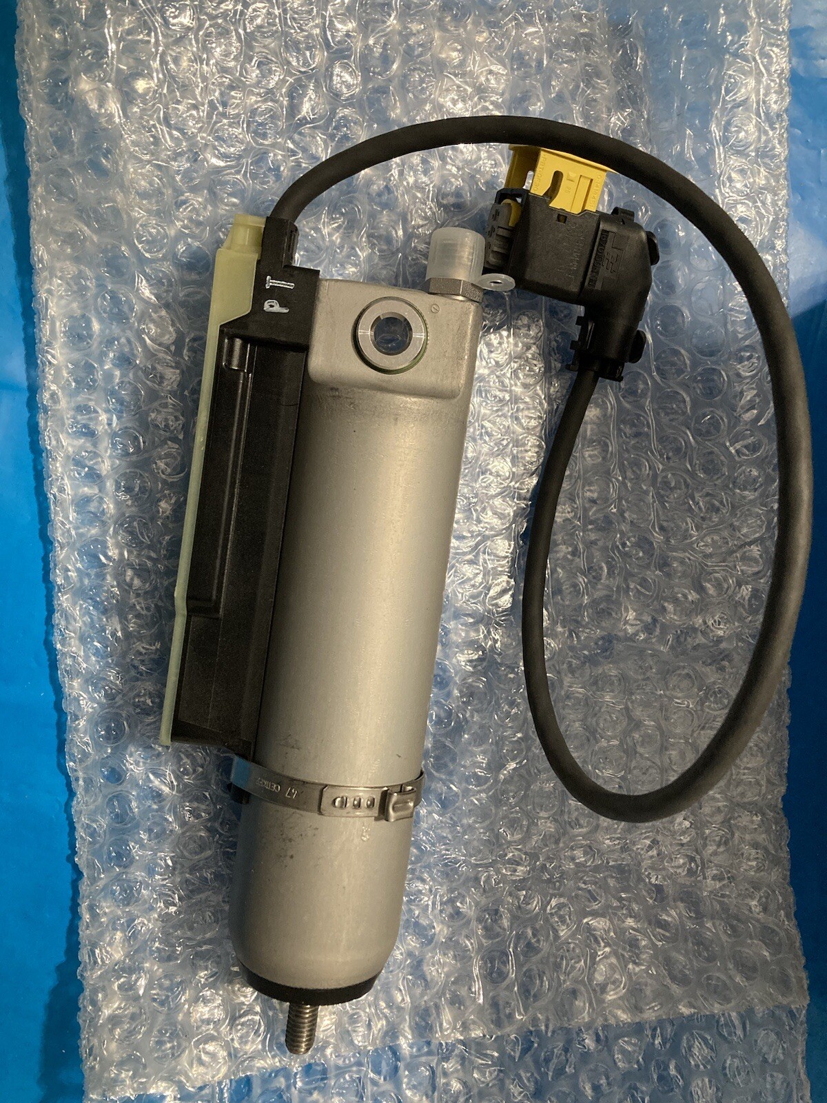 PACCAR 1837011 Two Way CYC BPV Back Pressure Valve Actuator for sale