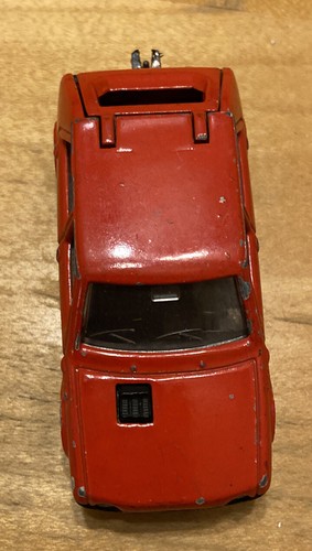 Vintage MAJORETTE Fiat Ritmo No 239 France Rare Original Old Car Trunk Opens +++ - Picture 8 of 9