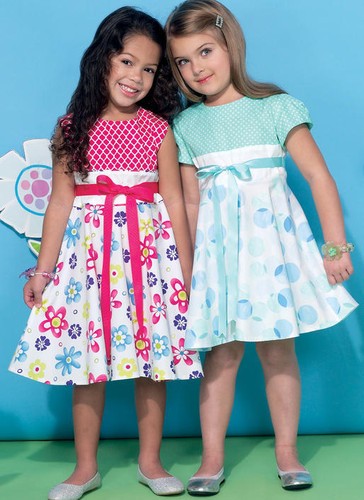 McCall's niños niñas niños pequeños NUEVO y SIN CORTAR patrones de costura - tú eliges - Imagen 4 de 6
