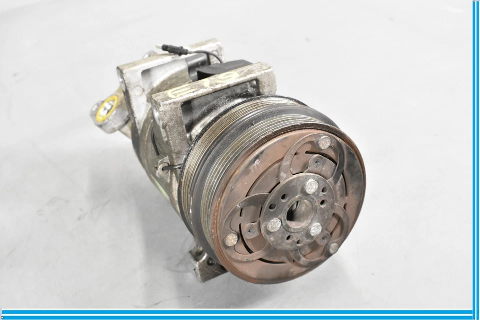 06-10 沃尔沃 C70 空调压缩机 P30761390 Oem — 第 2/4 张图片