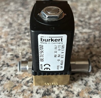 Magnetventil Elektroventil Burkert Typ 6013 3 A 24 V DC