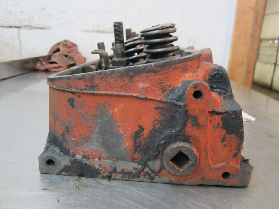 CYLINDER HEAD For 75-89 CHEVROLET P30 7.4 - Image 3 of 4