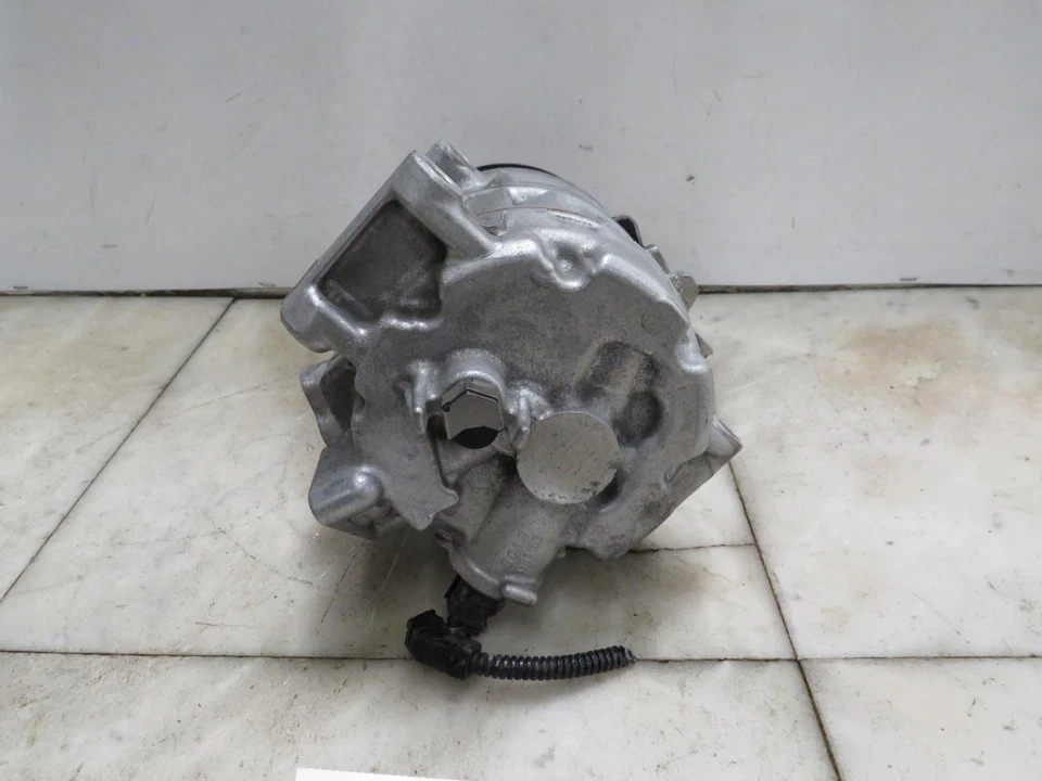 COMPRESOR DE AIRE ACONDICIONADO 2018 2020 2021 2022 2023 2024 TOYOTA AVALON CAMRY RAV4 8831006570 Foto 2 de 3