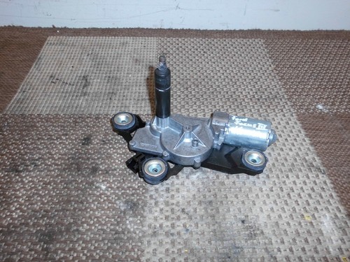 Ford Focus III Mk3 Turnier Kombi  Wischermotor hinten Heckscheibenwischermotor