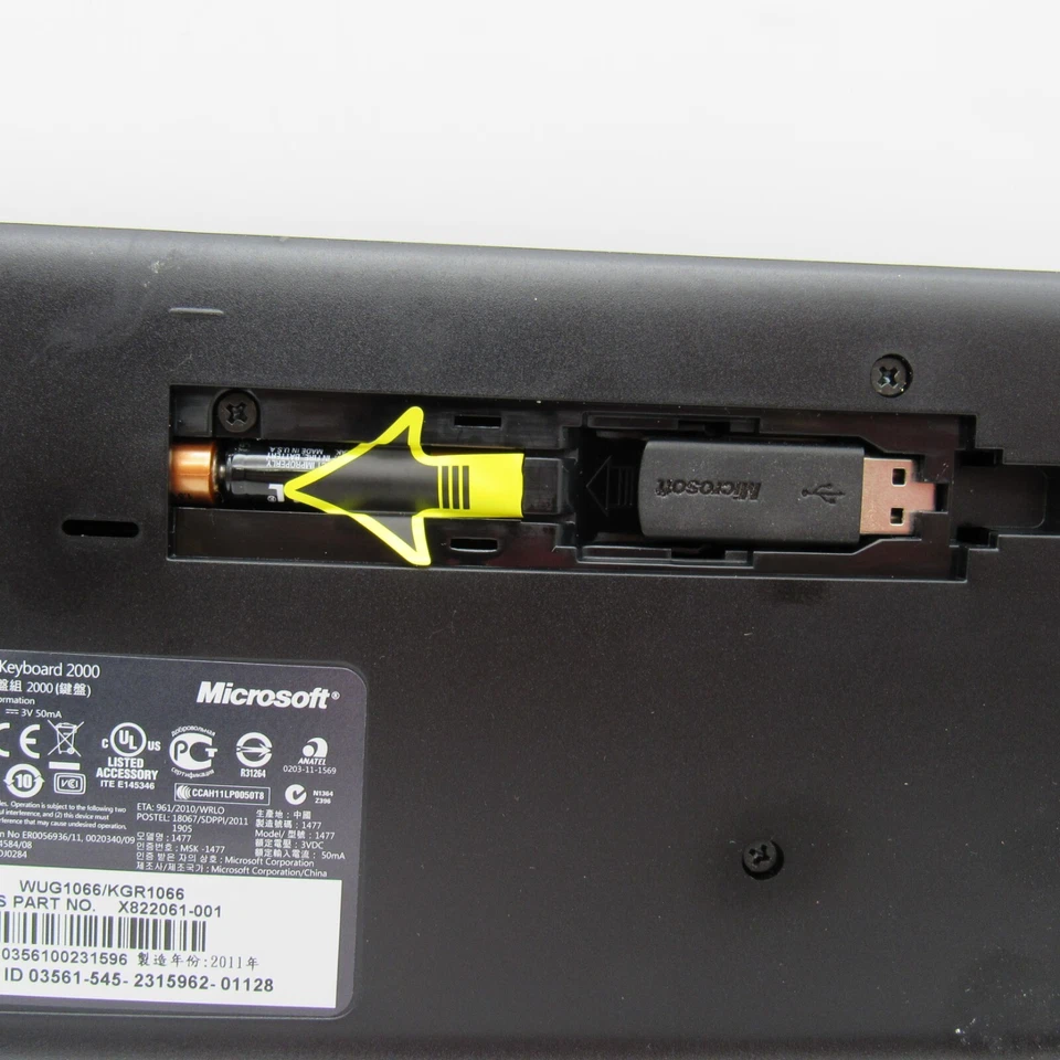 Microsoft Wireless 2000 Keyboard With USB Model 1477 *EUC* - Image 4 of 4