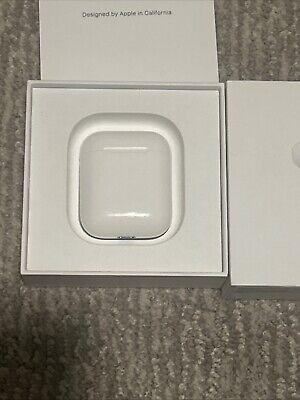 Apple AirPods 2nd Generation with Wireless Charging Case Apple AirPods 2nd Generation with Wireless Charging Case