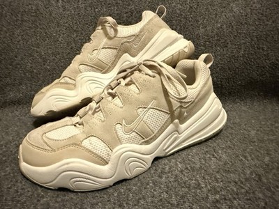 Nike Tech Hera Women's Shoe Sz 9.5 Chunky Court Exercise Workout Hip