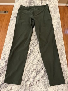 Men’s Lululemon Gator Green Slim Fit ABC 32WX32L Trouser Warpstreme NWOT