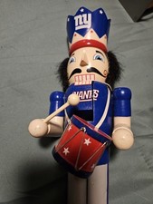 New York Giants Eli Manning 10 Drummer Nutcracker NFL Forever Collectibles