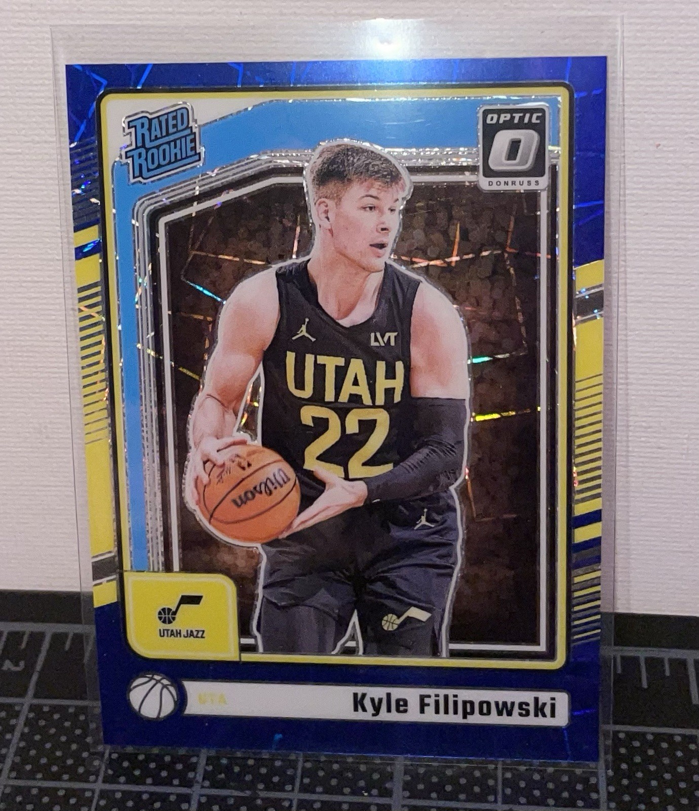 2024-25 Panini Donruss Optic - Rated Rookie Kyle Filipowski #300 Holo Prizm (RC)