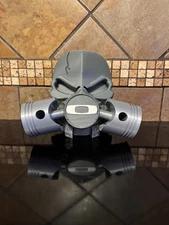 FDM Oaklie “O-Zone” Piston Respirator Skull Sunglasses Display Stand