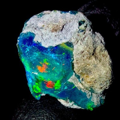 Fire Opal rough,Äthiopische Schwarz gemstone Raw, Natürlich 15 Karat 17x14 MM