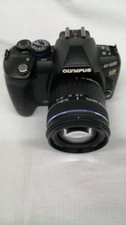 OLYMPUS E-520 Digital SLR Camera/Lens