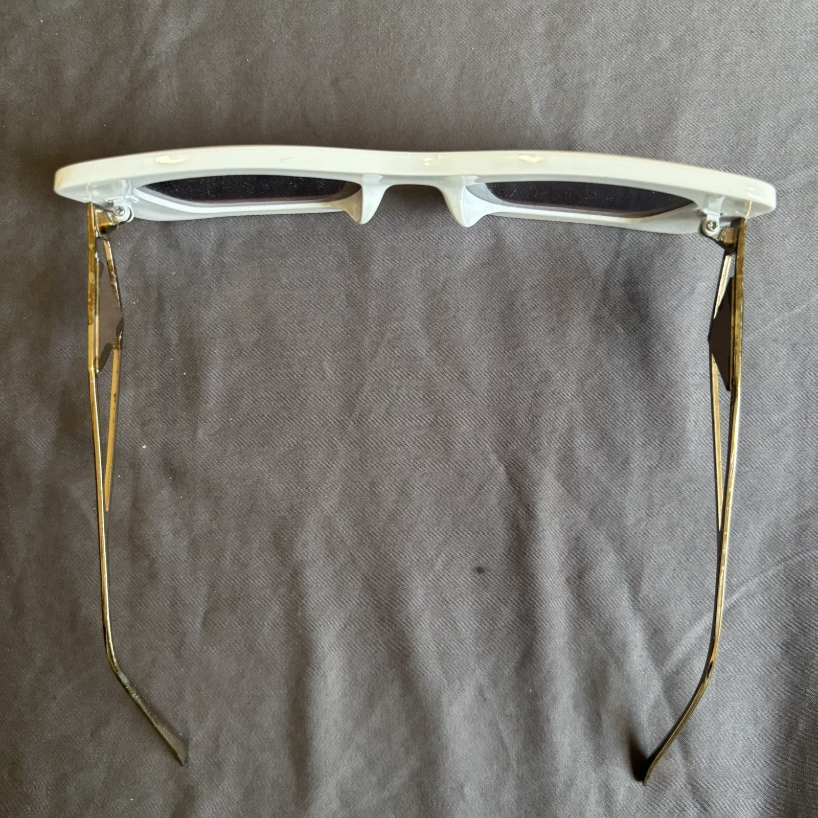 Prada White Cat Eye Rectangle Sunglasses SPR 17W … - image 6