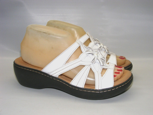 Clarks Collection Women's Slip On Strappy Sandals White Size 8 M