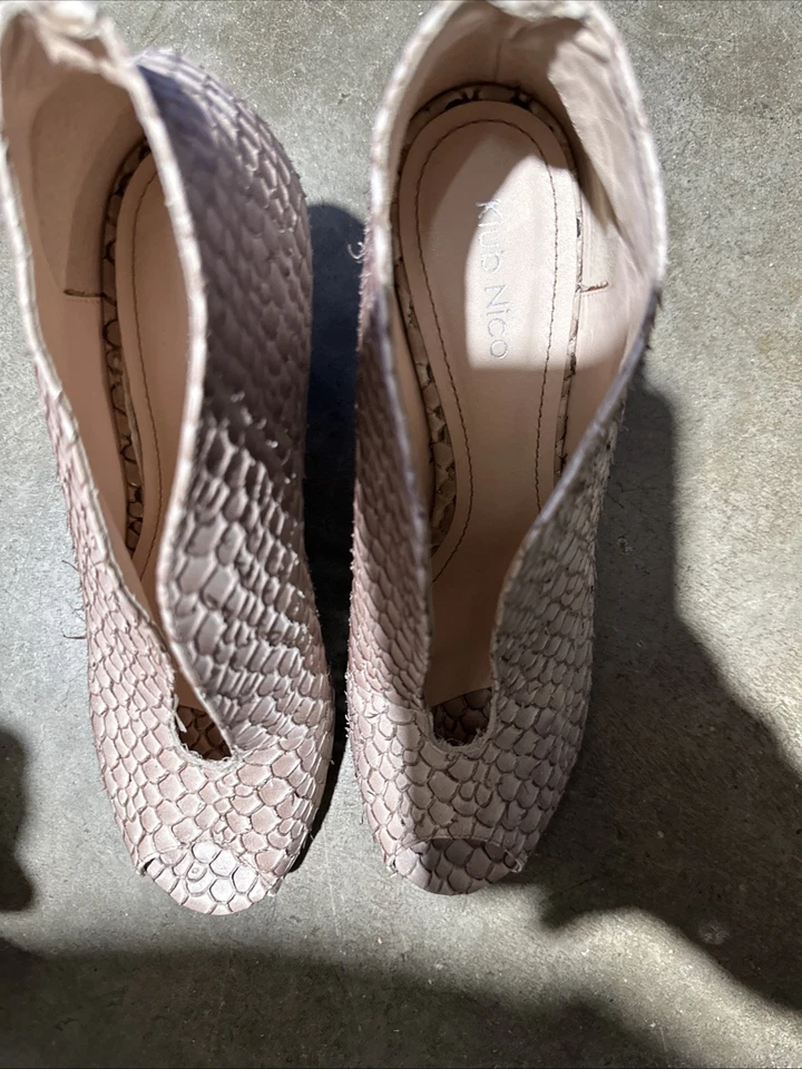 Botines Anthropologie Klub Nico Cuero Genuino Texturizado Tacones Talla 9/38 Rosa Foto 2 de 4