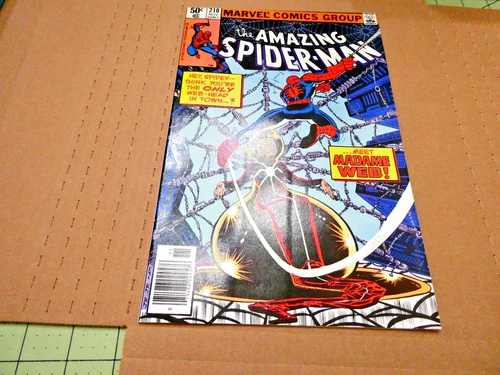 Amazing Spider-man #210, VF 1st Appearance Madame Web- Marvel 🔑  👀 NEWSTAND!