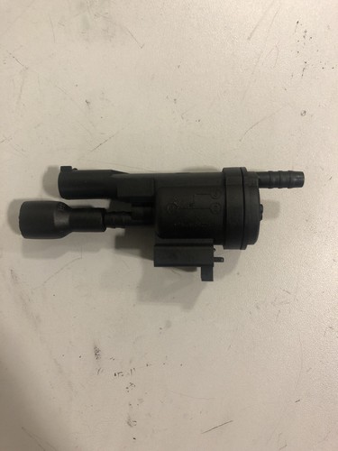 Magnetventil Umschaltventil Unterdruckventil Mercedes A0025401497