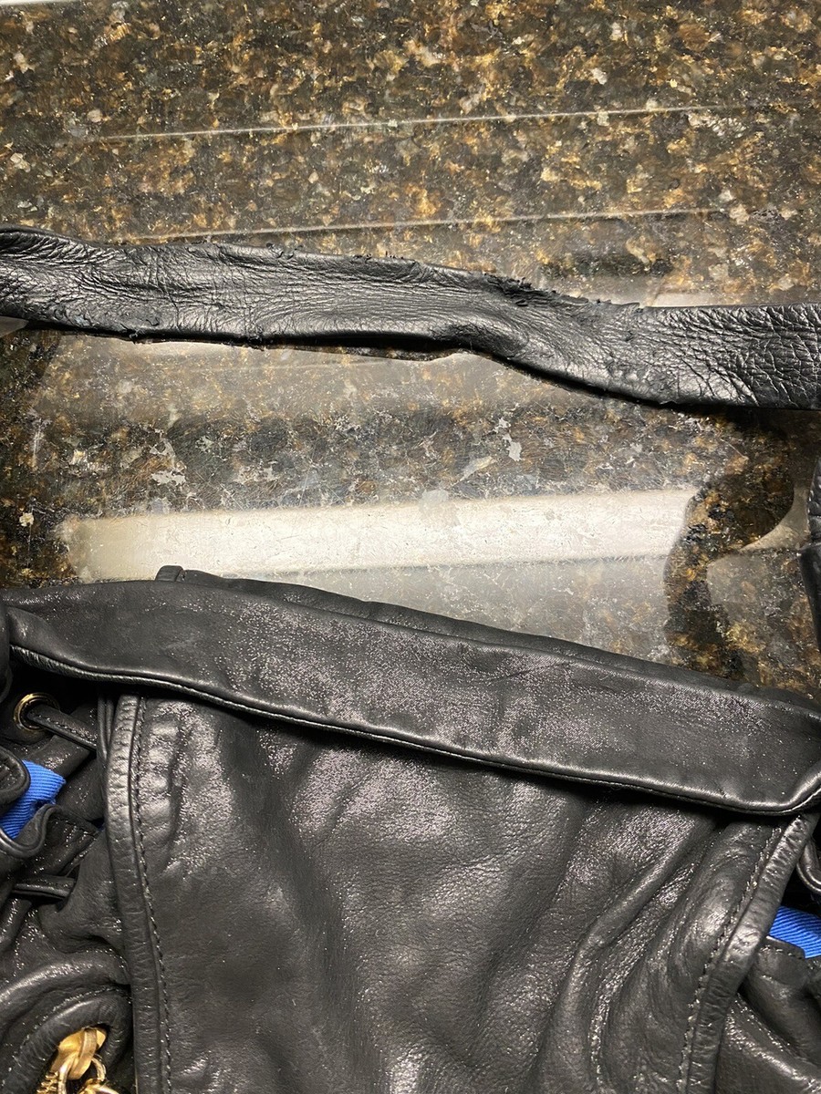 SEE BY CHLOE CHERRY ブラック　ゴールド　タッセル　レザー SEE BY CHLOE CHERRY Black LEATHER Shoulder BAG Gold Hardware