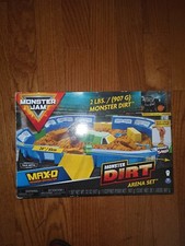 Monster Jam Monster Dirt Arena Set Includes 32oz Kinetic Sand 5 MJ Cars
