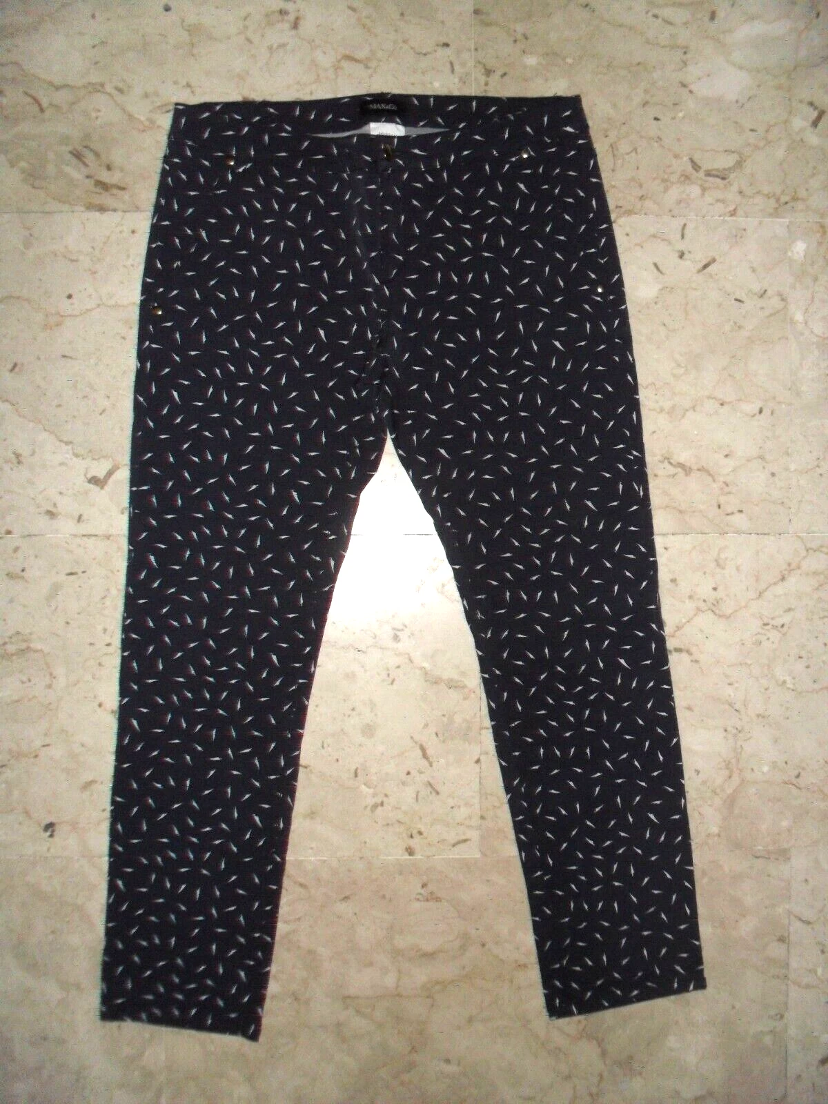 Foto 10 di 21