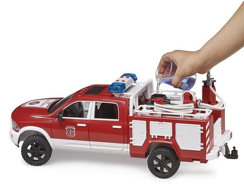 bruder - bworld - RAM 2500 Feuerwehreinsatzwagen mit L+S Modul - Maßstab 1:16 - Bild 4 von 5