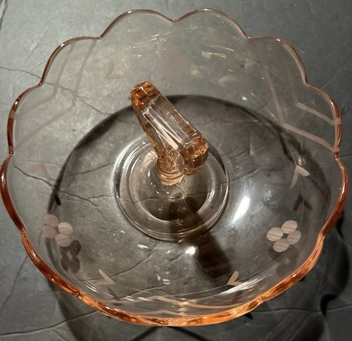 Vintage Pink Depression Glass Center-Handled Etched Dip Bowl!! Maker Unknown