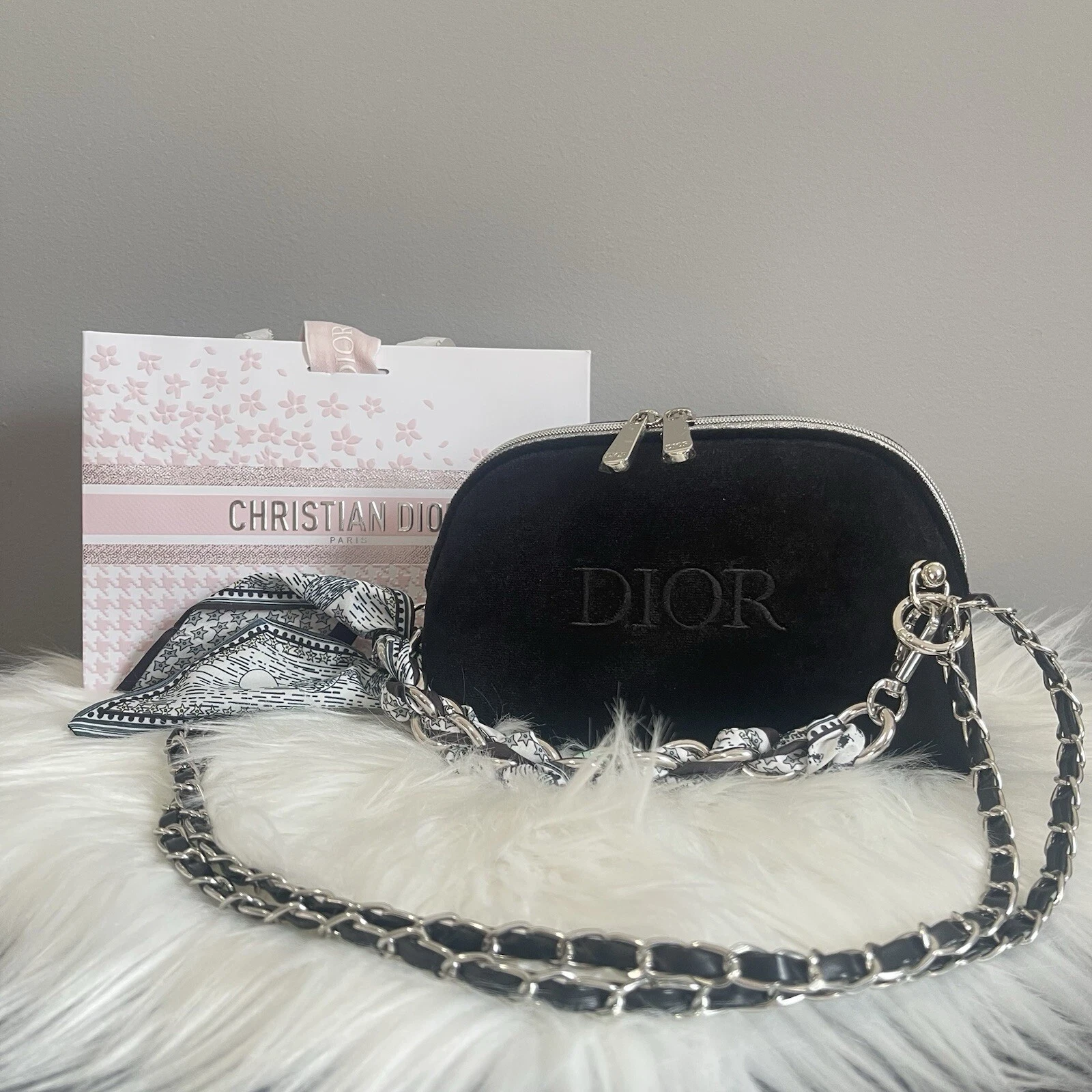 DIOR Sac à Main Maquillage Velours Noir avec Chaîne   Sac à Main Pochette Sac Bandoulière   Neuf
