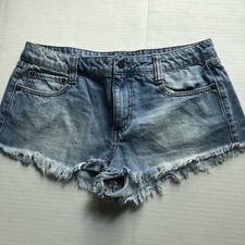 Forever 21 Blue Jean Cutoff Shorts Sz 28 A1813