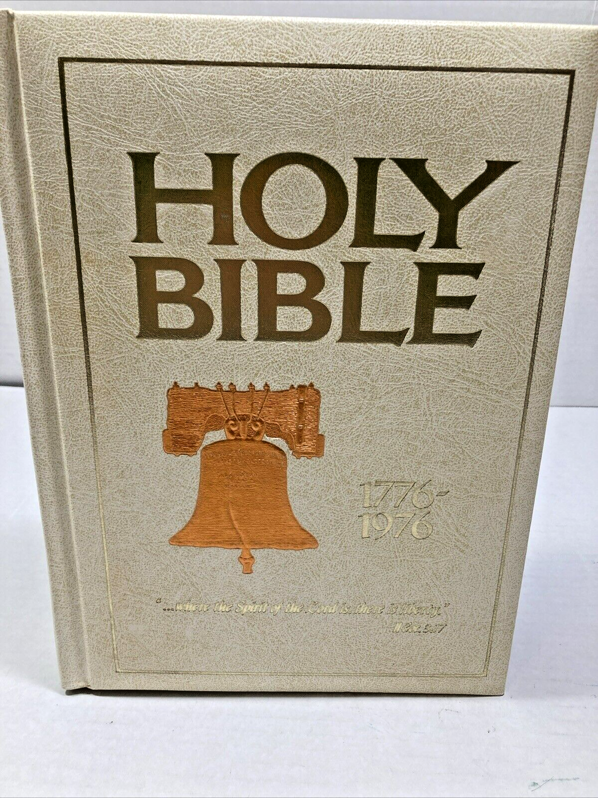 HOLY BIBLE AMERICAN BICENTENNIAL EDITION 1776-1976  KJV JERRY FALWELL