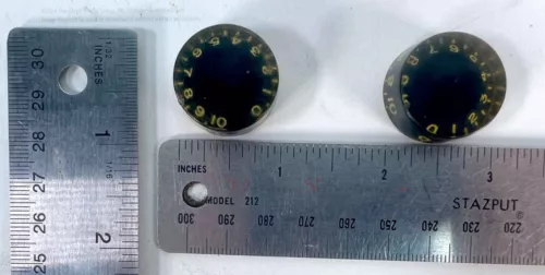 Vintage electric guitar knobs Speed Knobs - Gibson Les Paul? 1960s or 1970s?