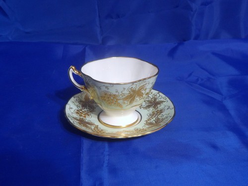 HAMMERSLEY Footed Cup & Saucer Mint Green, Gold Embossed Grapes Leaves Vines - Picture 3 of 9