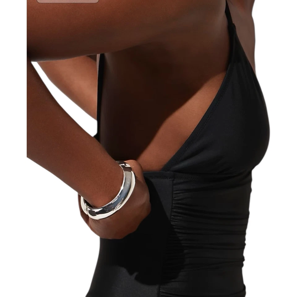 J Crew Negro Torso Largo Acanalado Cuello en V Una Pieza Mujer Talla 2 Foto 2 de 4