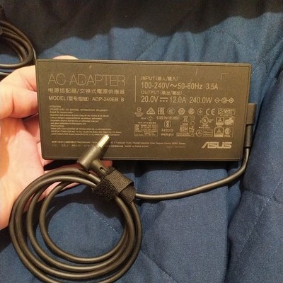 Original ASUS TUF Gaming F15 FX507ZU Ladegerät 240W 12A Netzteil 